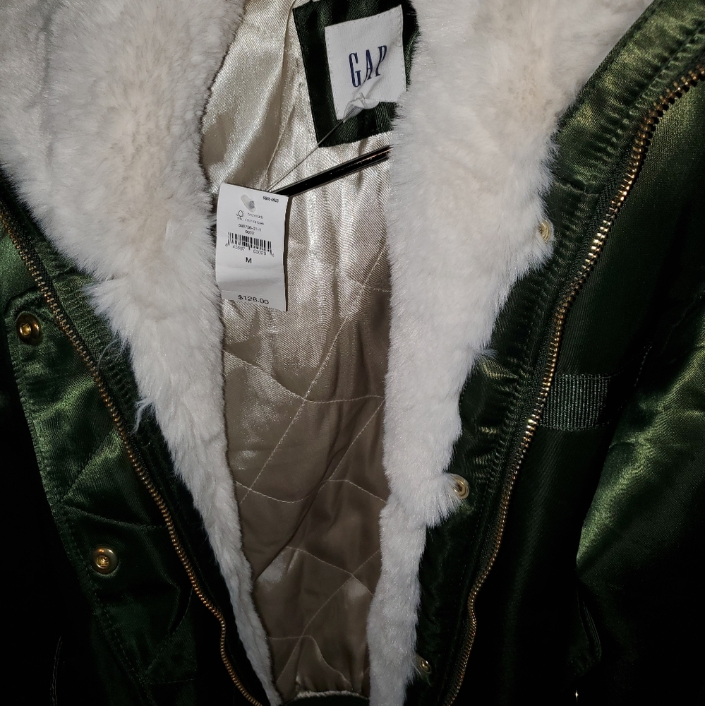 Brand new faux fur bomber Gap jacket